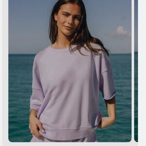 Daily Drills Wink Crop Sleeve Crew